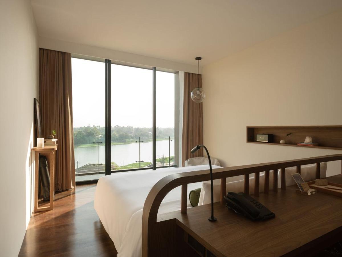 Neera Retreat Hotel Nakhon Pathom Ngoại thất bức ảnh
