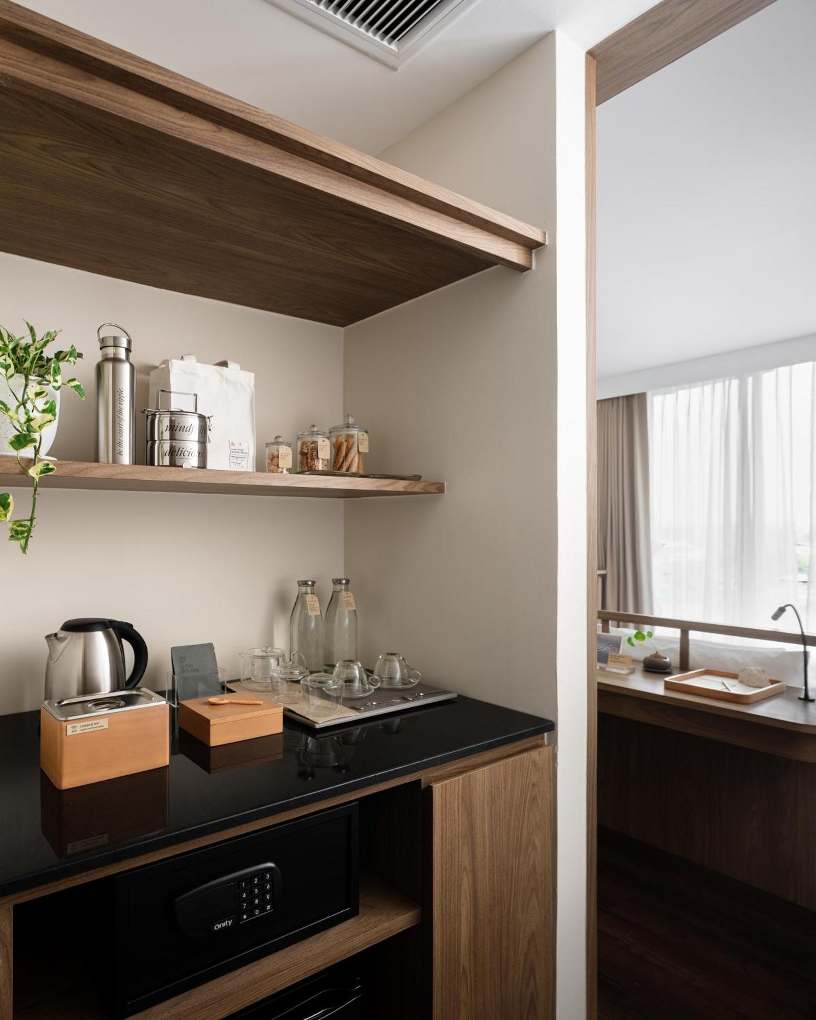 Neera Retreat Hotel Nakhon Pathom Ngoại thất bức ảnh
