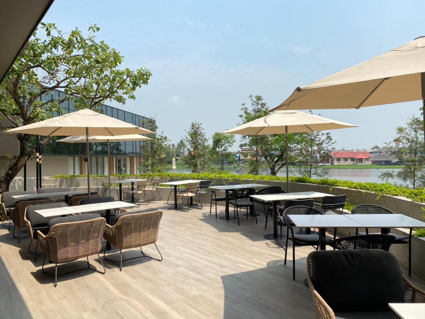 Neera Retreat Hotel Nakhon Pathom Ngoại thất bức ảnh